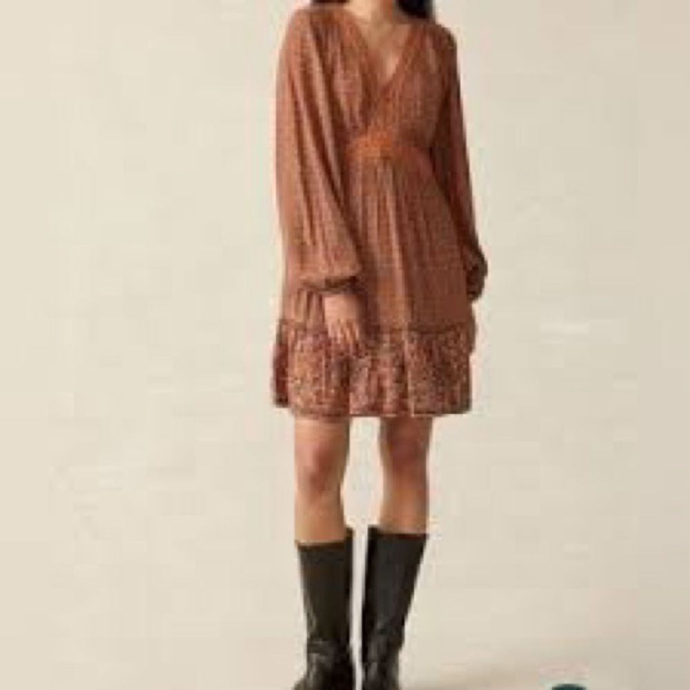 Faherty Rust Floral Long-Sleeve V-Neck Mini Dress